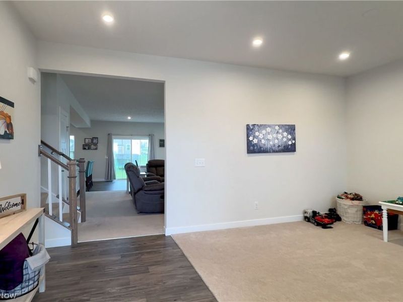 2735 Forestview Street NE, Canton, OH 44721 Photo 6