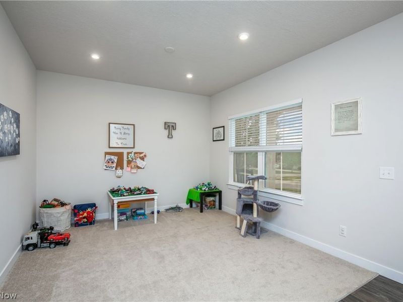 2735 Forestview Street NE, Canton, OH 44721 Photo 7