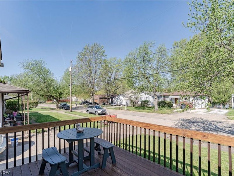 999 Morningview Avenue, Akron, OH 44305 Photo 16