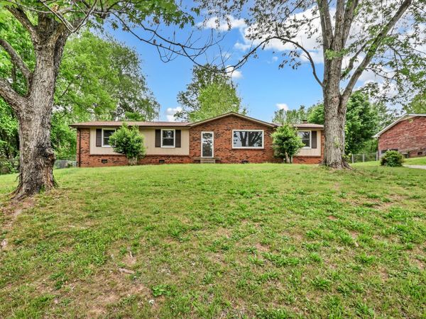 619 Paddy Run Rd , Clarksville, TN 37042