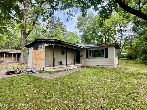 130 Wacker Drive, Jackson, MS 39206