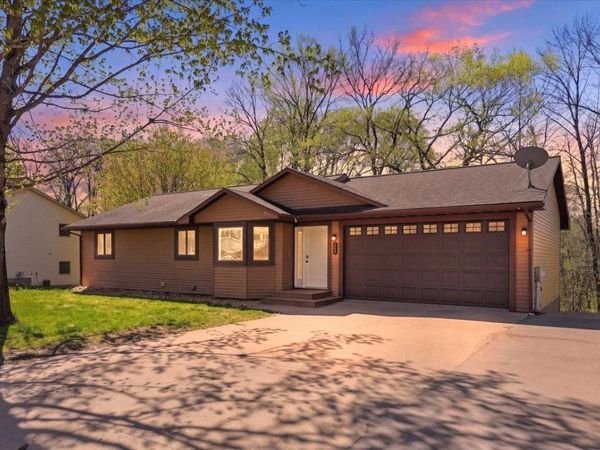 269 E Sunset Lane, Ellsworth, WI 54011