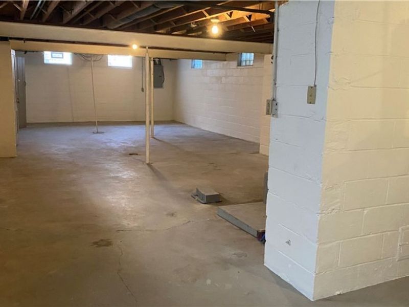 1104 Lake Road, Conneaut, OH 44030 Photo 31