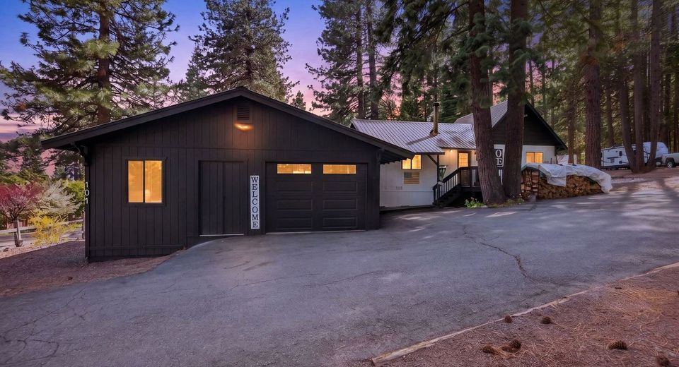 101 Peninsula Drive, Lake Almanor, CA 96137 Photo