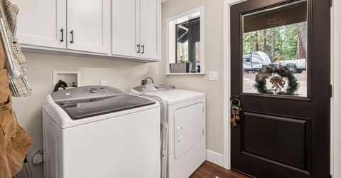 101 Peninsula Drive, Lake Almanor, CA 96137 Photo