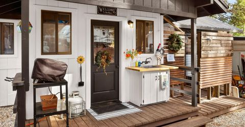 101 Peninsula Drive, Lake Almanor, CA 96137 Photo