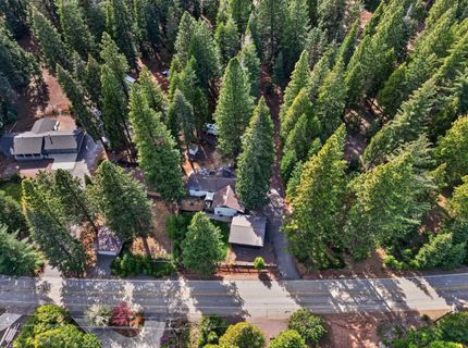 101 Peninsula Drive, Lake Almanor, CA 96137 Photo