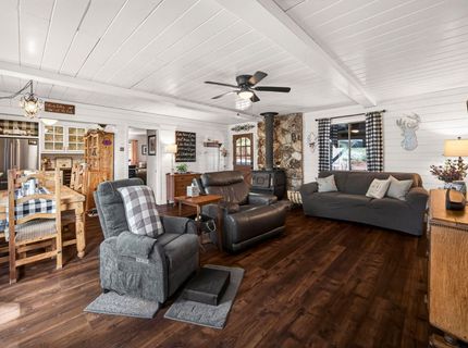 101 Peninsula Drive, Lake Almanor, CA 96137 Photo