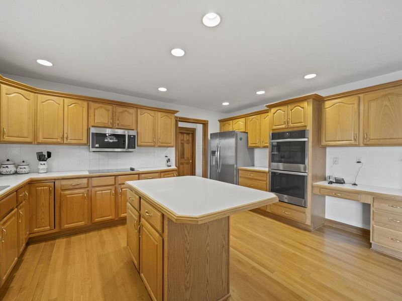 7557 Spring Mill Drive NW, Canal Winchester, OH 43110 Photo 17