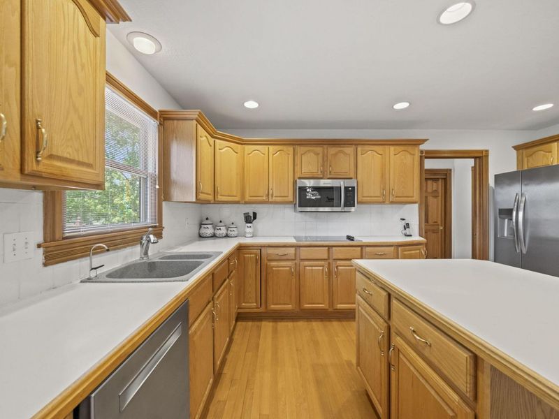 7557 Spring Mill Drive NW, Canal Winchester, OH 43110 Photo 19