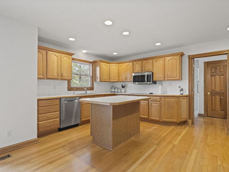 7557 Spring Mill Drive NW, Canal Winchester, OH 43110 Photo 20