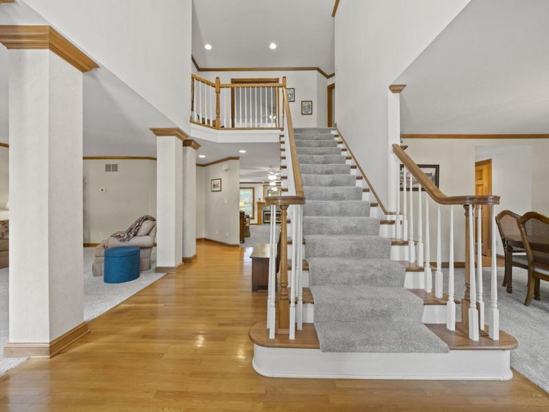 7557 Spring Mill Drive NW, Canal Winchester, OH 43110 Photo 4