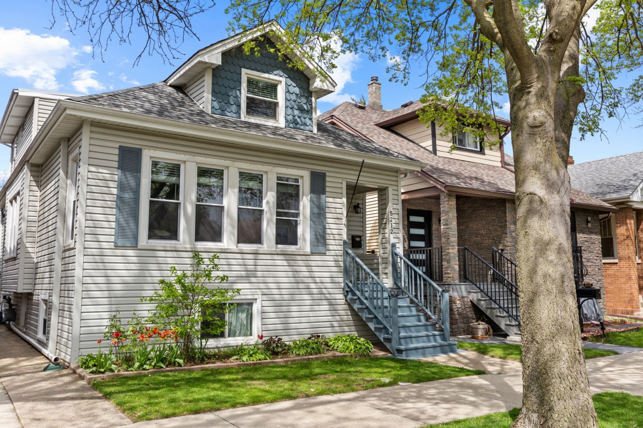 5212 W Berenice Avenue, Chicago, IL 60641 Main Photo