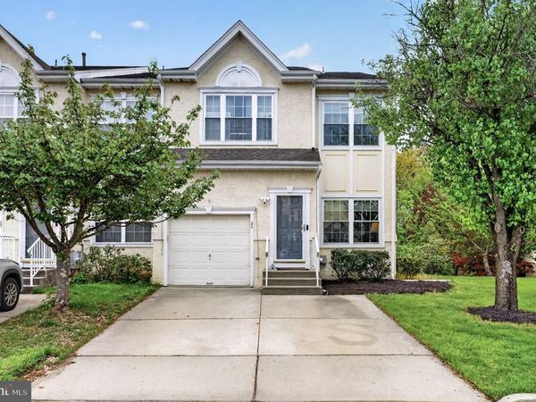 22 VERSAILLES BOULEVARD , CHERRY HILL, NJ 08003
