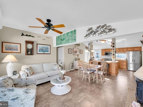 264 HERON ROAD, TUCKERTON, NJ 08087