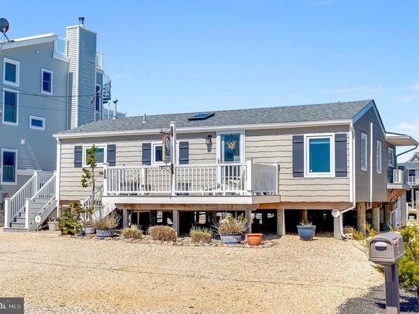 264 HERON ROAD, TUCKERTON, NJ 08087