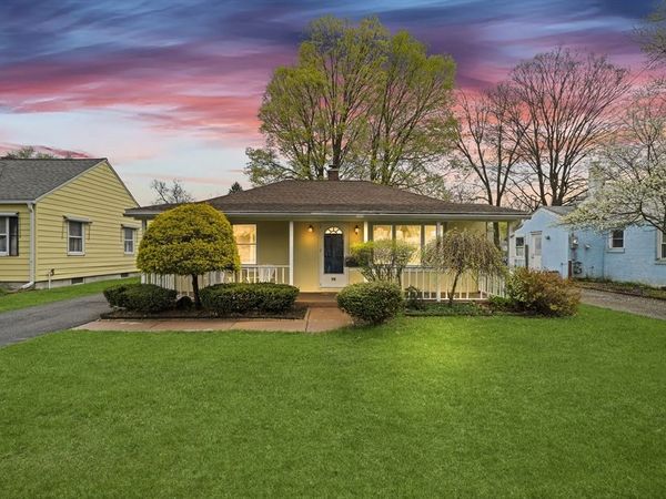 75 Garland St, Springfield, MA 01118