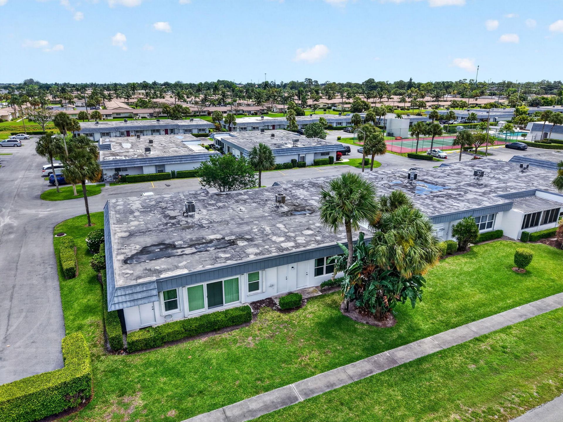 2886 E Fernley Dr Drive E, Unit 9, West Palm Beach, FL 33415 Photo