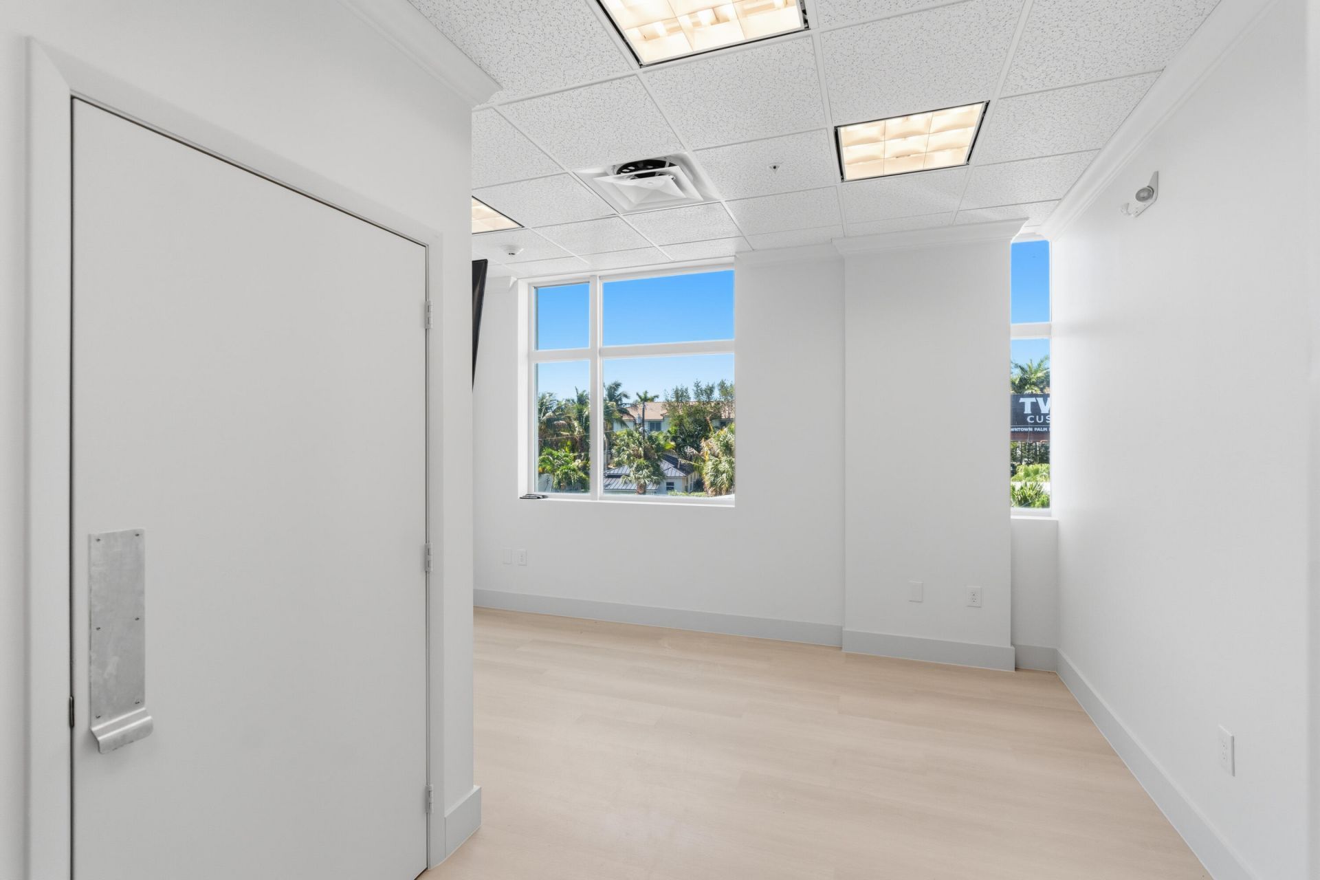 3330 N Federal Highway, Boynton Beach, FL 33435 Photo