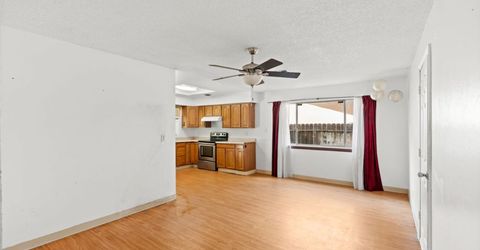 6329 Maywood Ln, Stockton, CA 95207 Photo