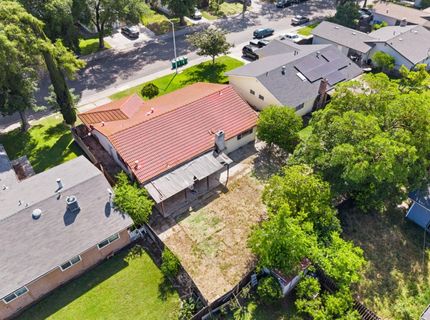 6329 Maywood Ln, Stockton, CA 95207 Photo