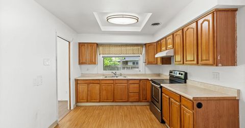 6329 Maywood Ln, Stockton, CA 95207 Photo