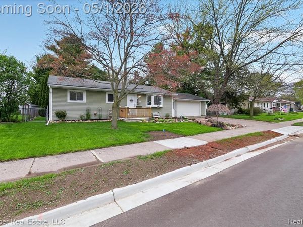 1334 1st Street, Lapeer, MI 48446