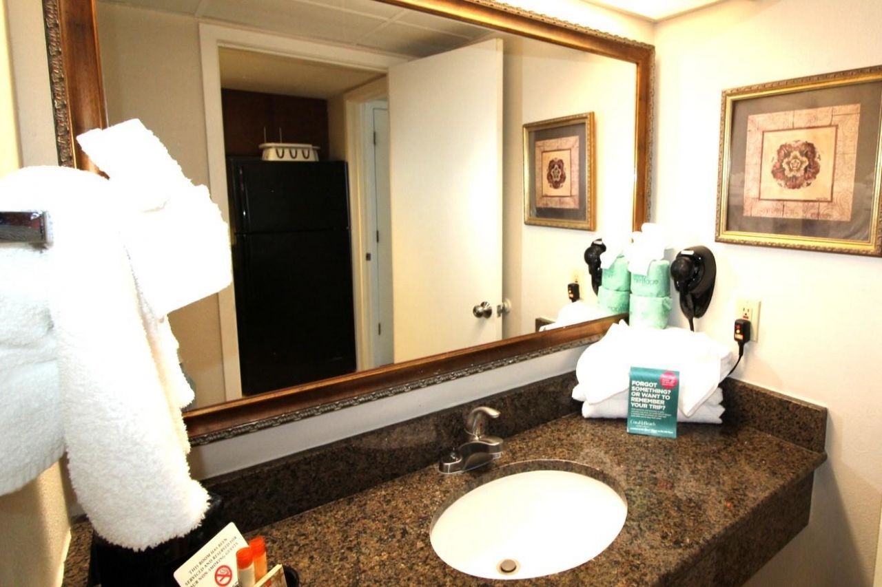 1105 S Ocean Blvd. Photo 13