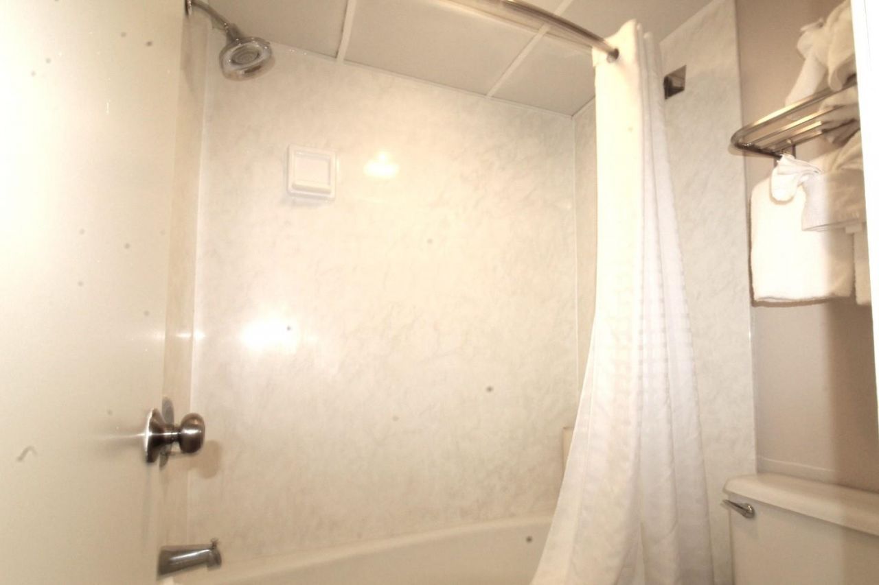 1105 S Ocean Blvd. Photo 14