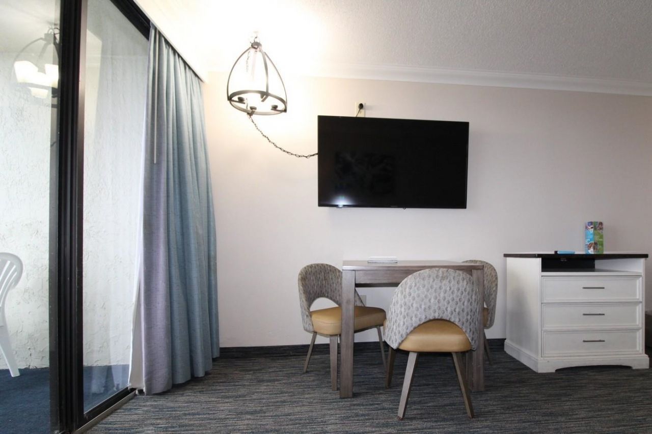 1105 S Ocean Blvd. Photo 7