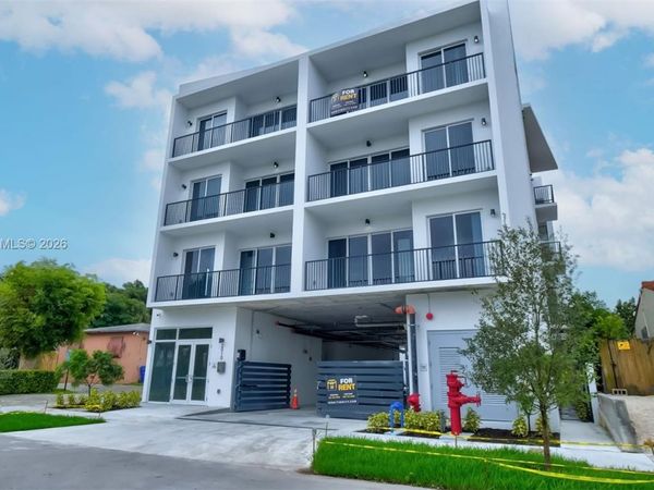 2010 SW 25th Ter, Unit 404, Miami, FL 33133