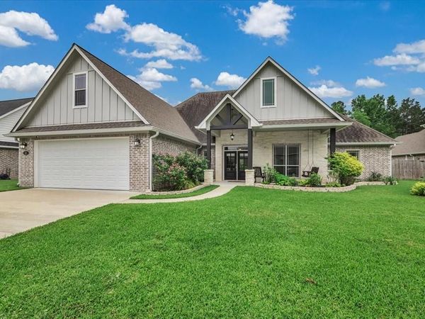 111 Rustic Pines Drive, Lufkin, TX 75904