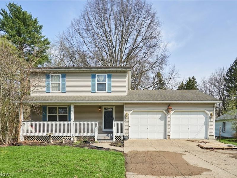 917 Proehl Drive, Barberton, OH 44203 Photo 1