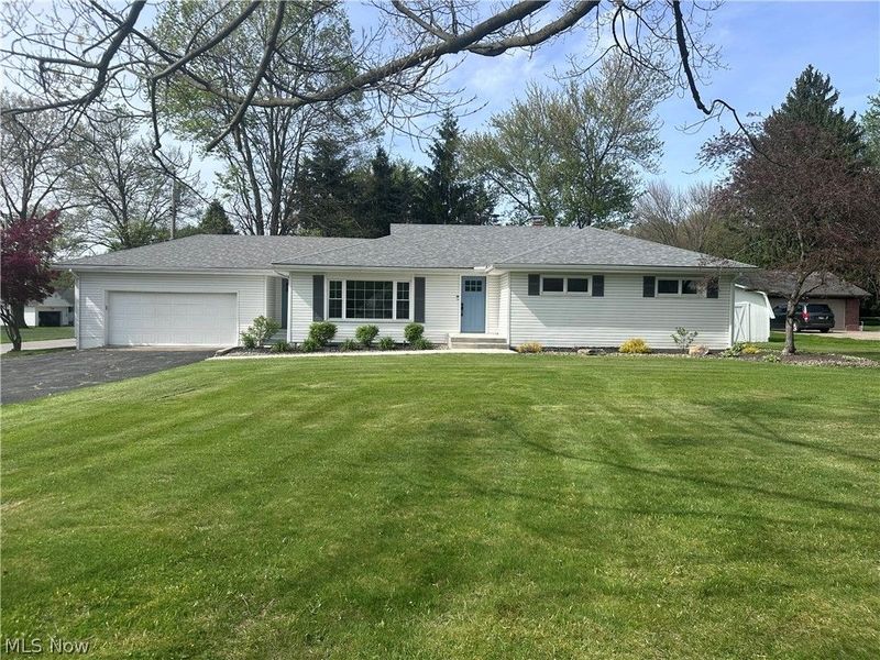 8815 King Graves Road NE, Warren, OH 44484 Photo 1