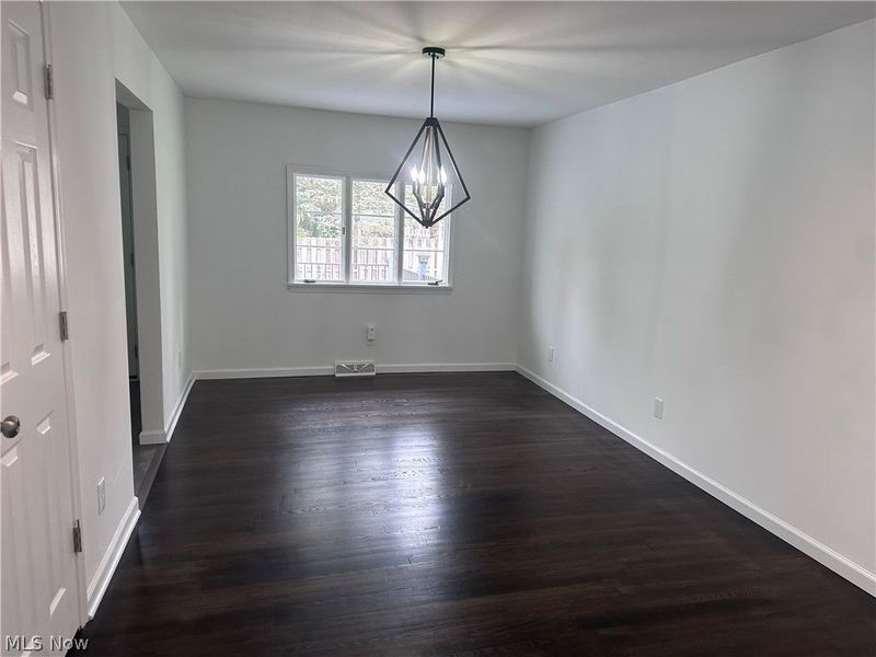 8815 King Graves Road NE, Warren, OH 44484 Photo 8