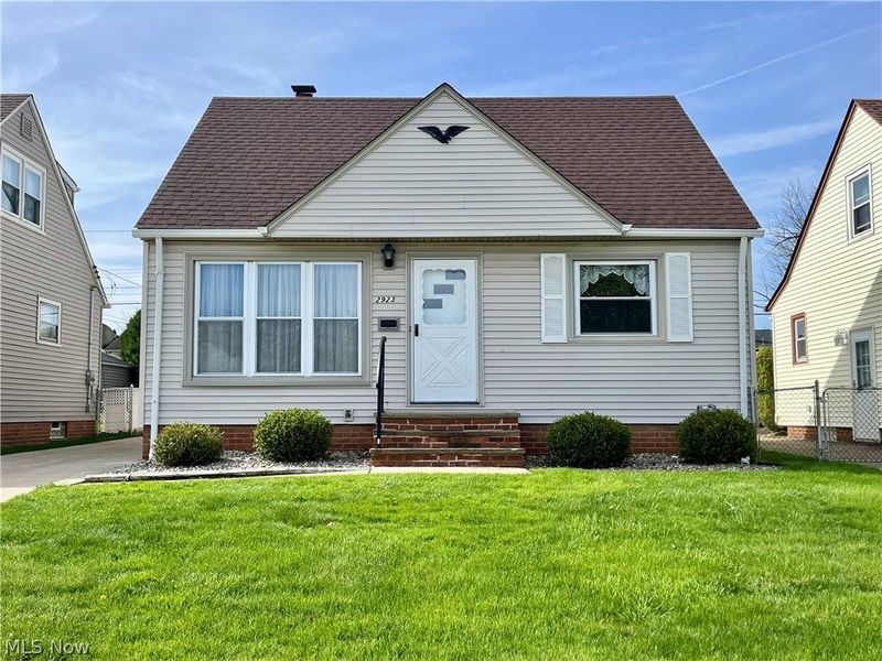 2923 Stanfield Drive, Parma, OH 44134 Photo 1