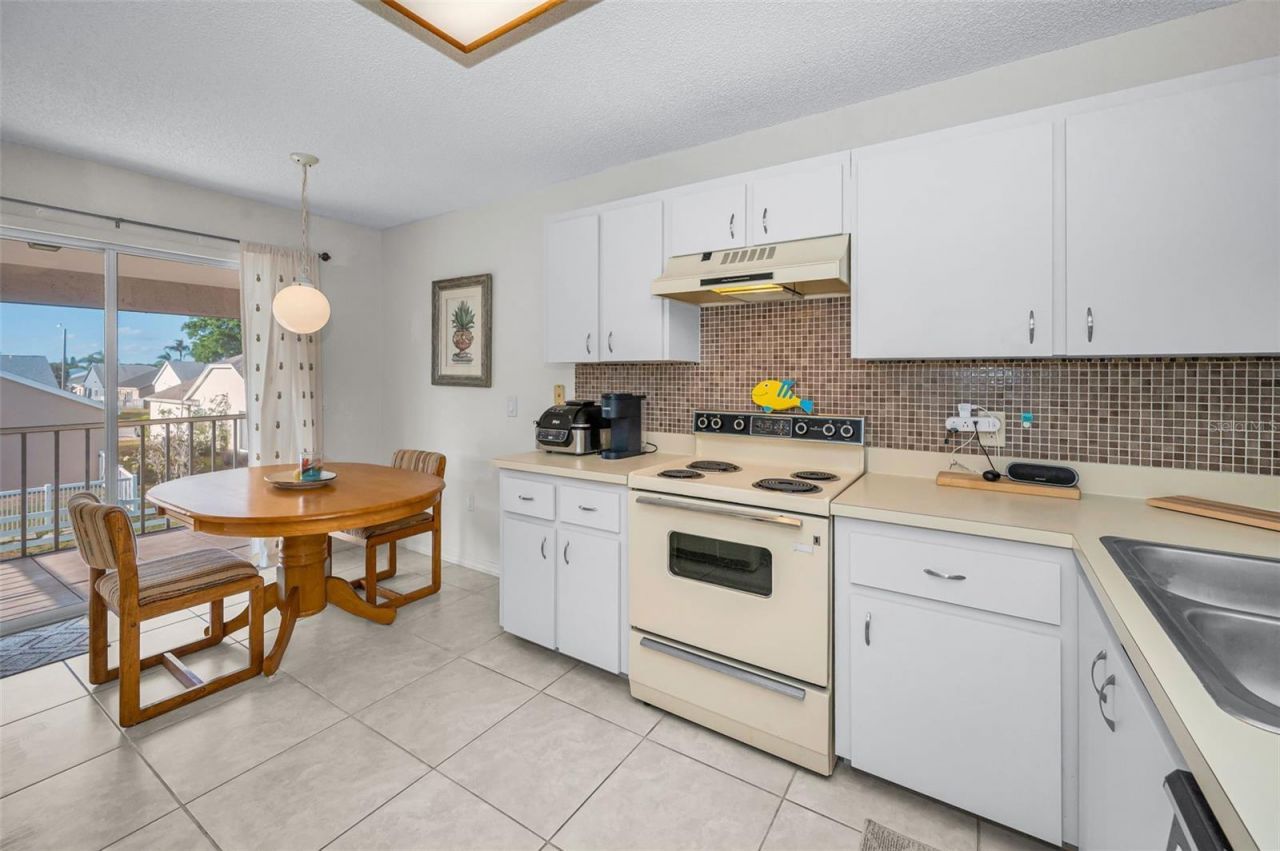 7837 Hardwick Drive , Unit 327, New Port Richey, FL 34653 Photo