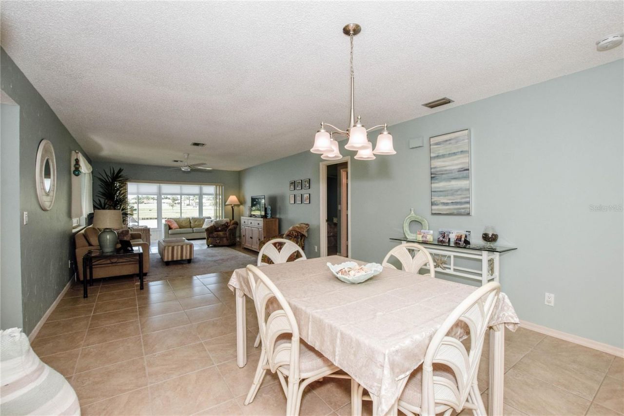 418 Wexford Circle , Unit 125, Venice, FL 34293 Photo