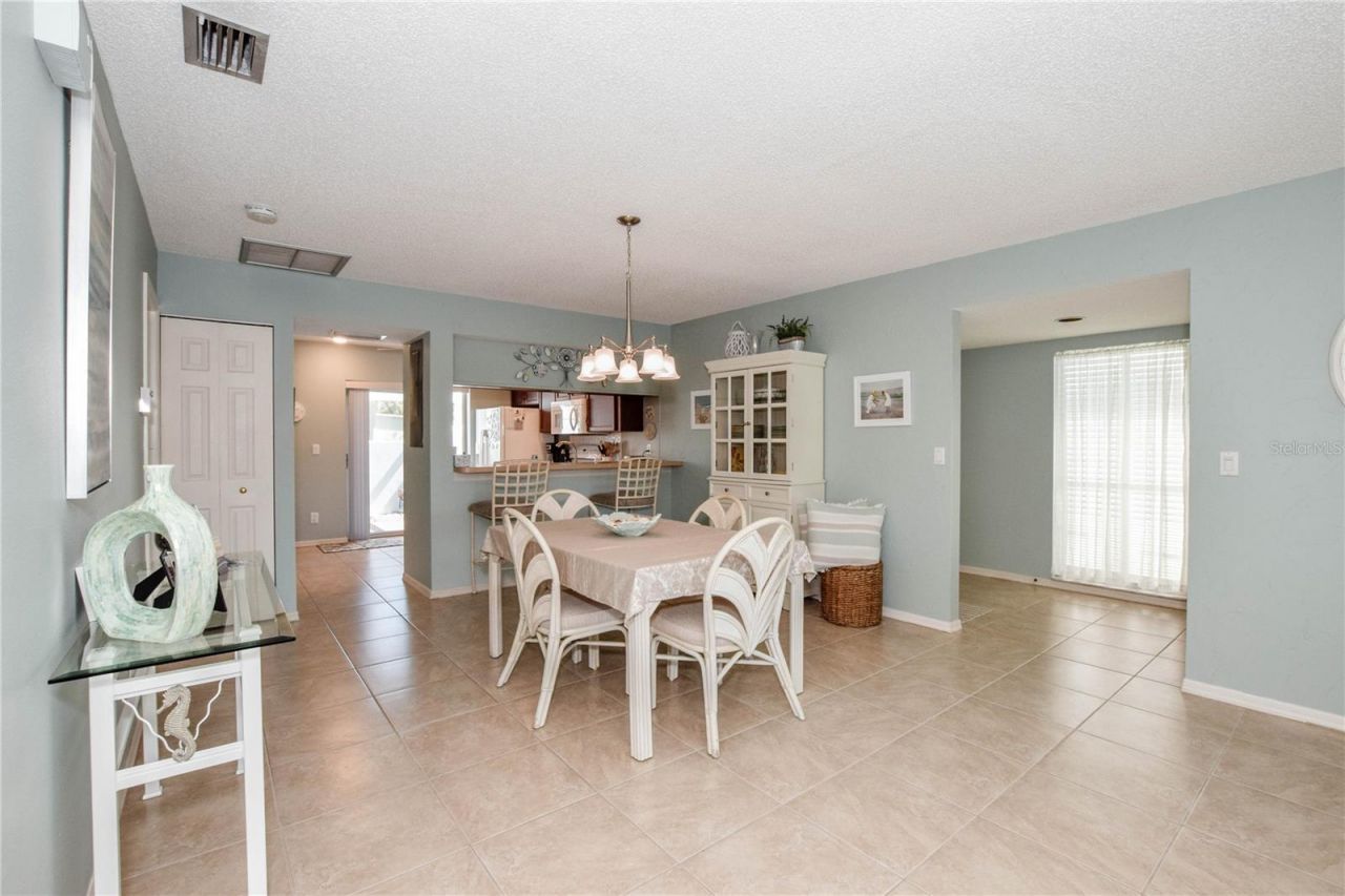 418 Wexford Circle , Unit 125, Venice, FL 34293 Photo
