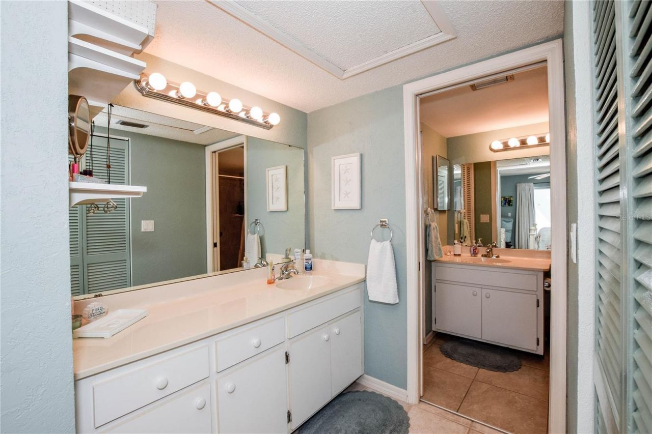 418 Wexford Circle , Unit 125, Venice, FL 34293 Photo