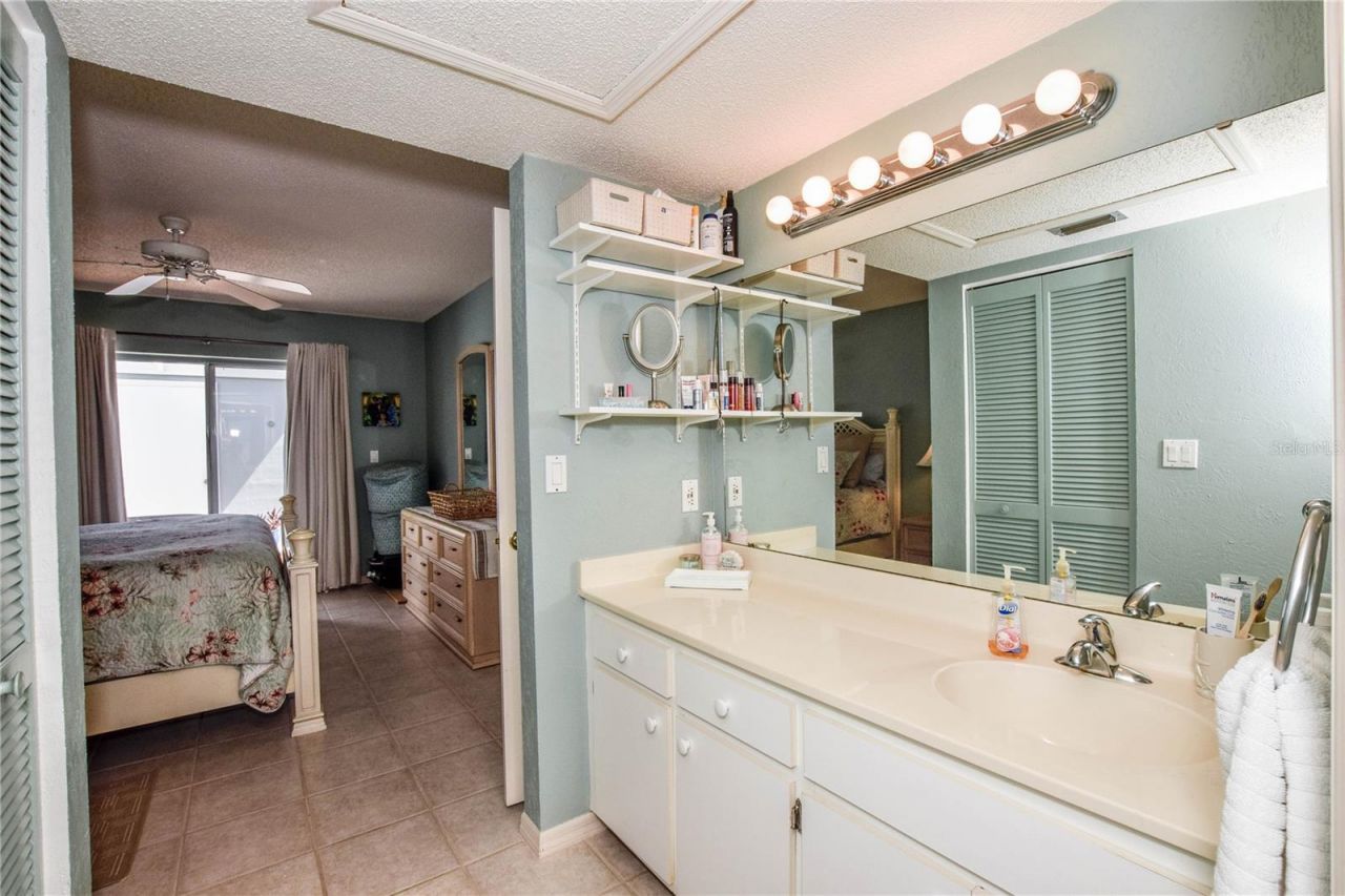 418 Wexford Circle , Unit 125, Venice, FL 34293 Photo