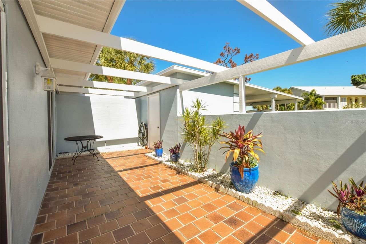 418 Wexford Circle , Unit 125, Venice, FL 34293 Photo