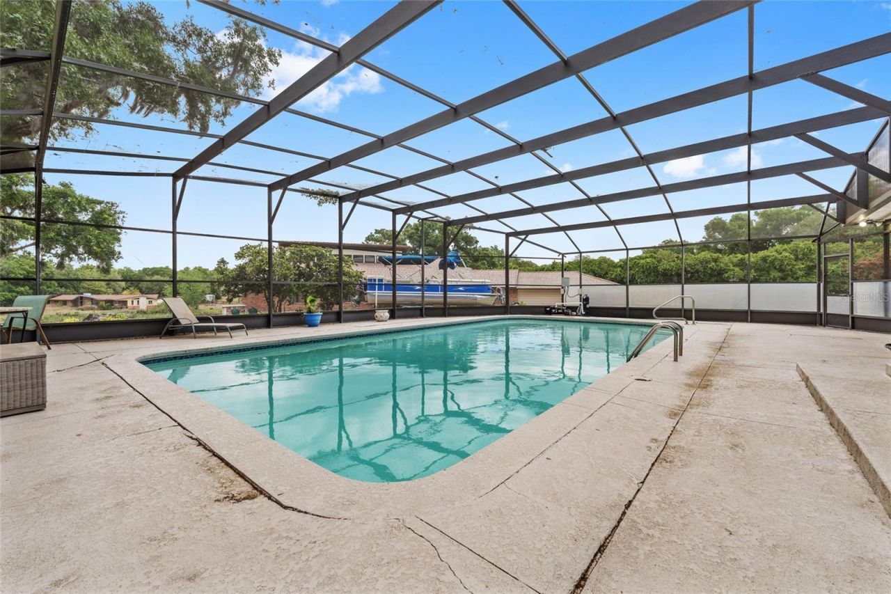 33651 Overton Drive , Leesburg, FL 34788 Photo