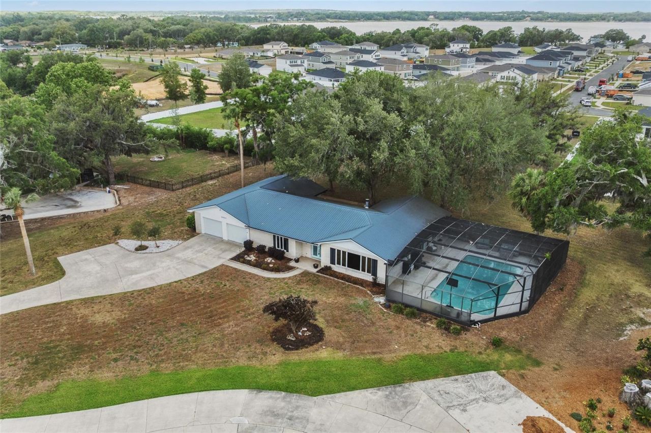 33651 Overton Drive, Leesburg, FL 34788 Photo