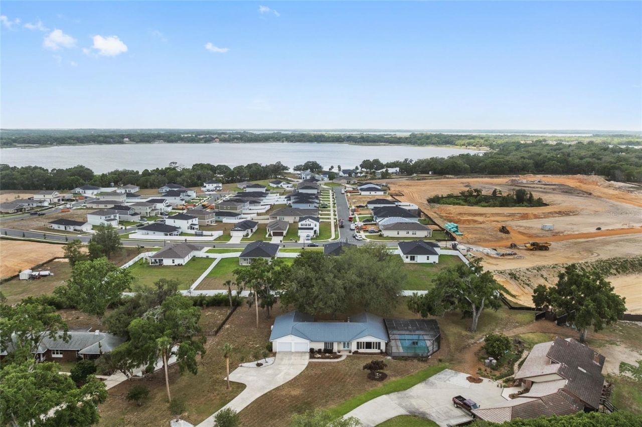 33651 Overton Drive , Leesburg, FL 34788 Photo