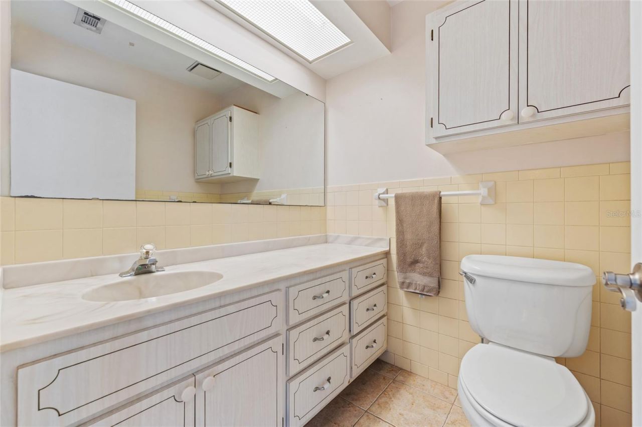 33651 Overton Drive , Leesburg, FL 34788 Photo