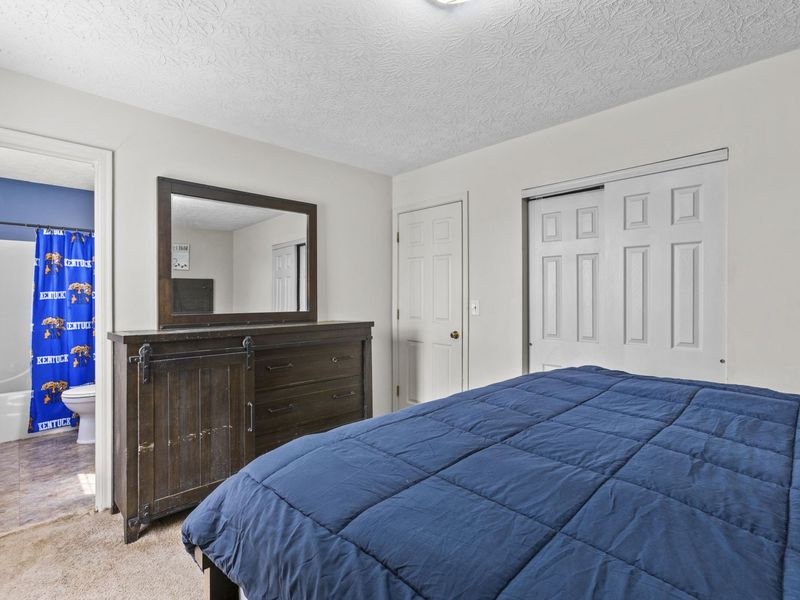 1015 Shadowridge Drive, Elsmere, KY 41018 Photo 21