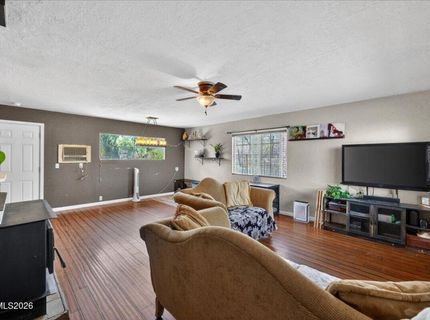 270 Vine Street, Fernley, NV 89408 Photo