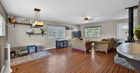 270 Vine Street, Fernley, NV 89408 Photo