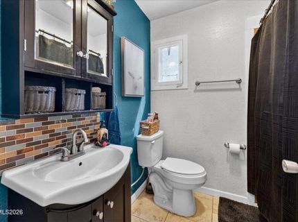 270 Vine Street, Fernley, NV 89408 Photo